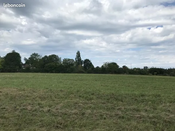 Terrain 1 152 m² Faux