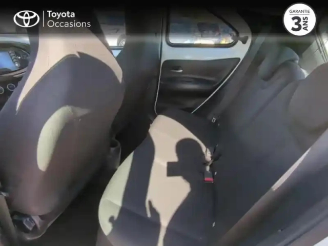 Toyota Aygo X 1.0 vvt-i 72ch dynamic — photo 12