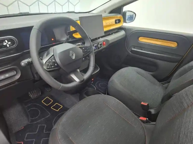 Renault Twingo e-tech electrique 80 ch autonomie urbaine — photo 42