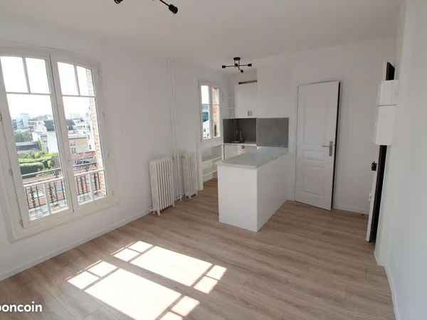 Studio 1 pièce 20 m²