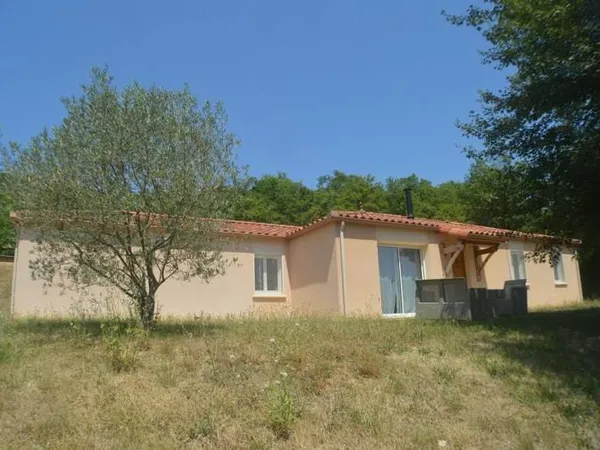 Maison de plain-pied 5 pièces 121 m²