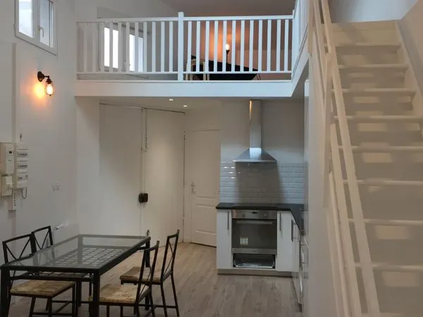 Loft 2/3 pièces 55 m²