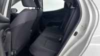 Toyota Yaris 116h Dynamic 5p MY22 — photo 13