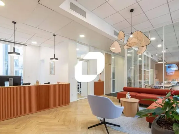 Bureaux 334 m²