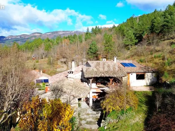 Propriété 15 pièces 450 m²