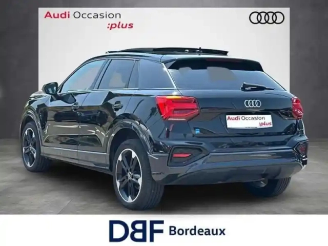 Audi Q2 35 tfsi 150 s tronic 7 design luxe — photo 3