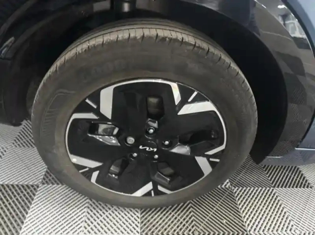 Kia Niro ev 204ch active — photo 14