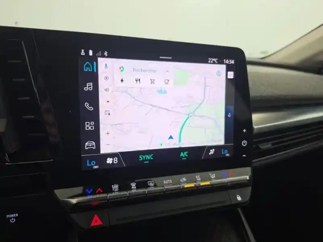 Renault Megane e-tech ev60 130ch super charge — photo 69