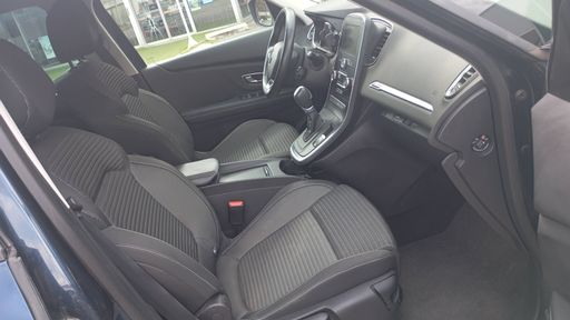 Renault Scenic 1.7 Blue dCi 120 EDC6 - Business – 2019 – 106796 km – Diesel – Boîte Automatique — photo 23