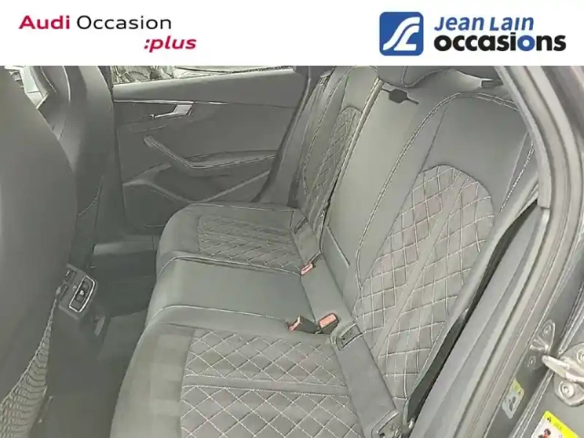 Audi A4 35 tfsi 150 s tronic 7 — photo 59