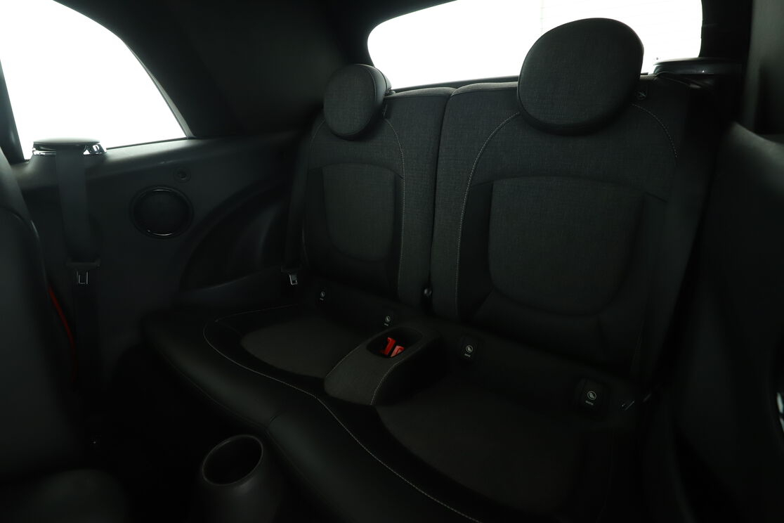 MINI Cabrio Cooper Edition Camden BVA7 — photo 13