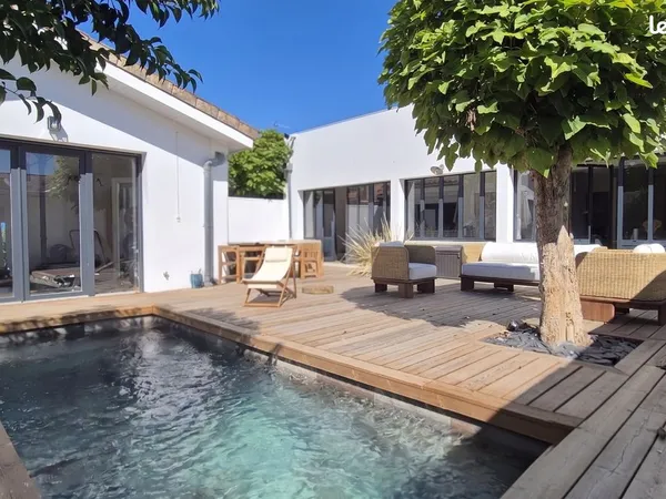 Saint Augustin, maison 160 m², jardin piscine garage dépendance