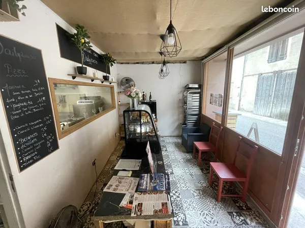Fonds de commerce 52 m² Mens
