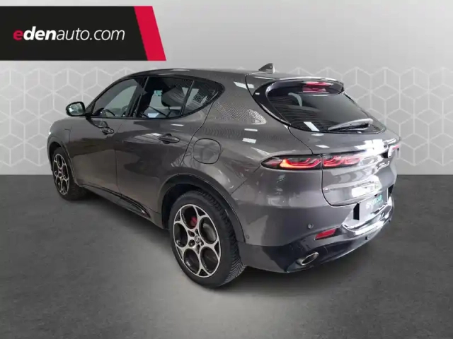 Alfa Romeo Tonale 1.3 hybride rechargeable phev 280ch at6 q4 — photo 3
