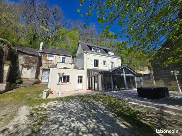Maison 5 pièces 147 m²