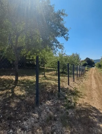 Terrain 1000 m²