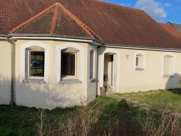 Maison de 89m2 à louer sur Saint-Georges-du-Rosay