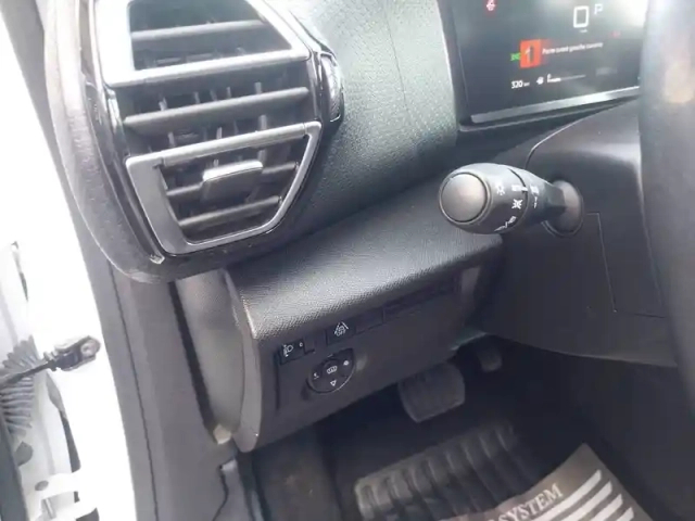 Citroën C4 bluehdi 130 s&amp;s eat8 — photo 32