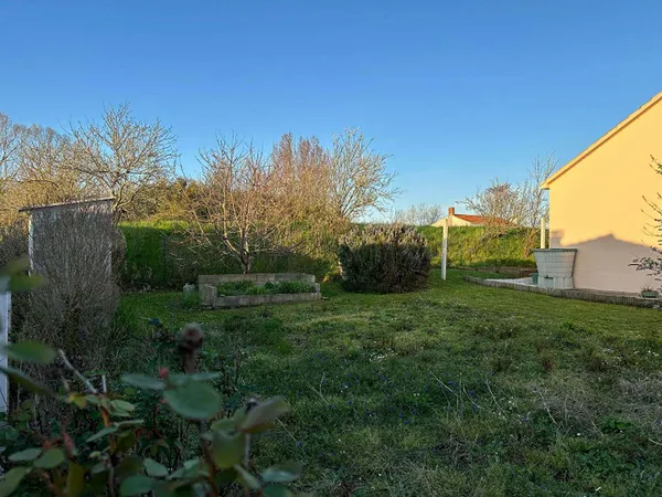 Terrain 250 m²
