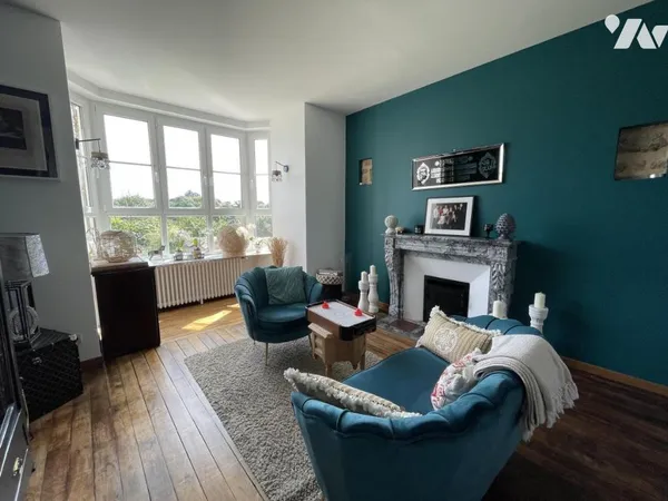 Maison 10 pièces 230 m²