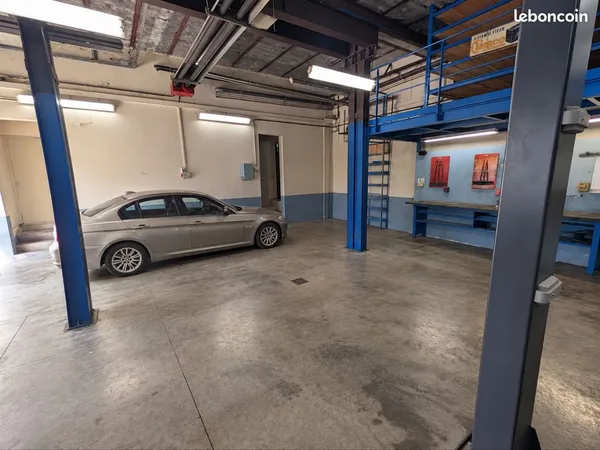 Local atelier stockage 150m2