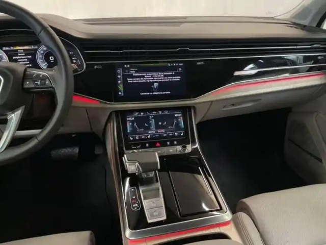 Audi Q7 55 tfsie 394 tiptronic 8 quattro 5pl s line — photo 10