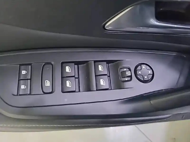 Peugeot 308 sw bluehdi 130ch s&amp;s eat8 — photo 48