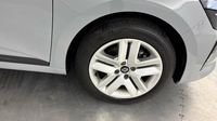 Renault Clio 1.5 Blue dCi 100ch Evolution - 24 — photo 20