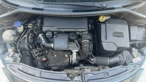 Peugeot 207 1.4 HDi 70 - Premium – 2010 – 131448 km – Diesel – Boîte Manuelle — photo 24