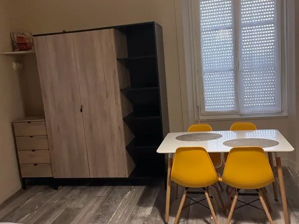 Studio 24m2 centre Pouzauges