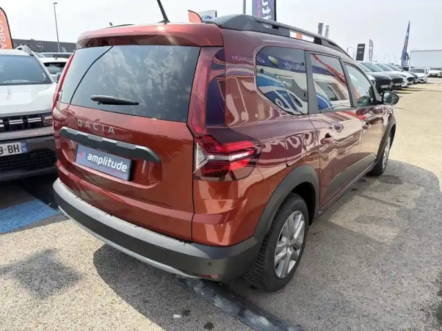 Dacia Jogger 1.0 tce 110 ch confort 7 places — photo 20