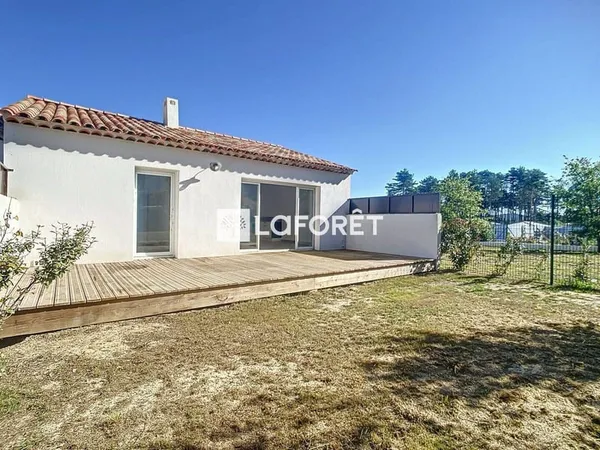 Maison de plain-pied 3 pièces 74 m²