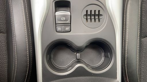 Renault Kadjar 1.2 TCe Energy 130 - Intens – 2015 – 106752 km – Essence – Boîte Manuelle — photo 10
