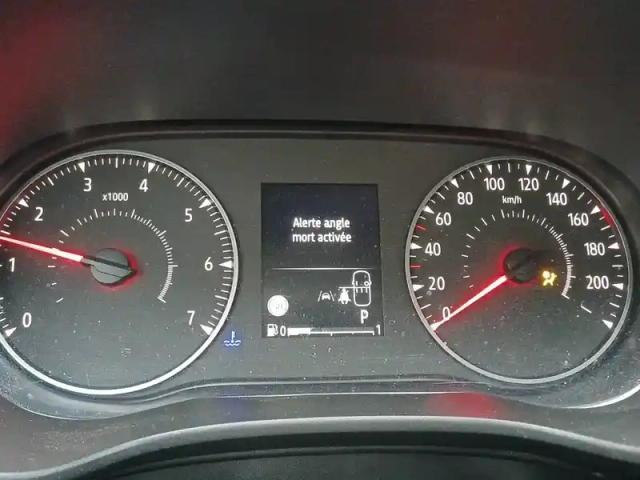 Dacia Sandero tce 90 cvt gsr2 — photo 12