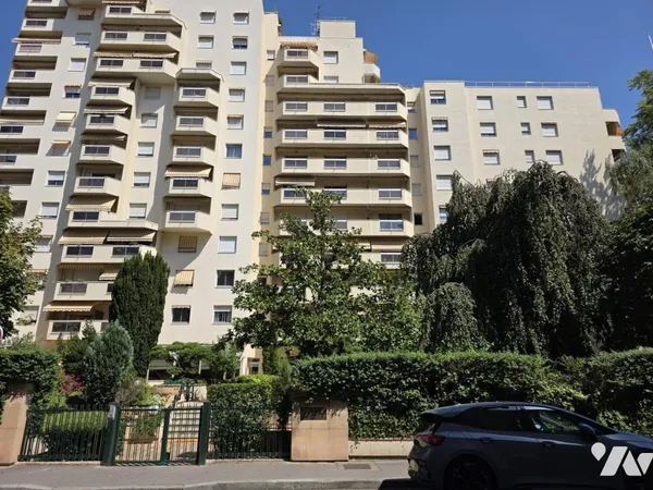 Appartement 3 pièces 77 m²
