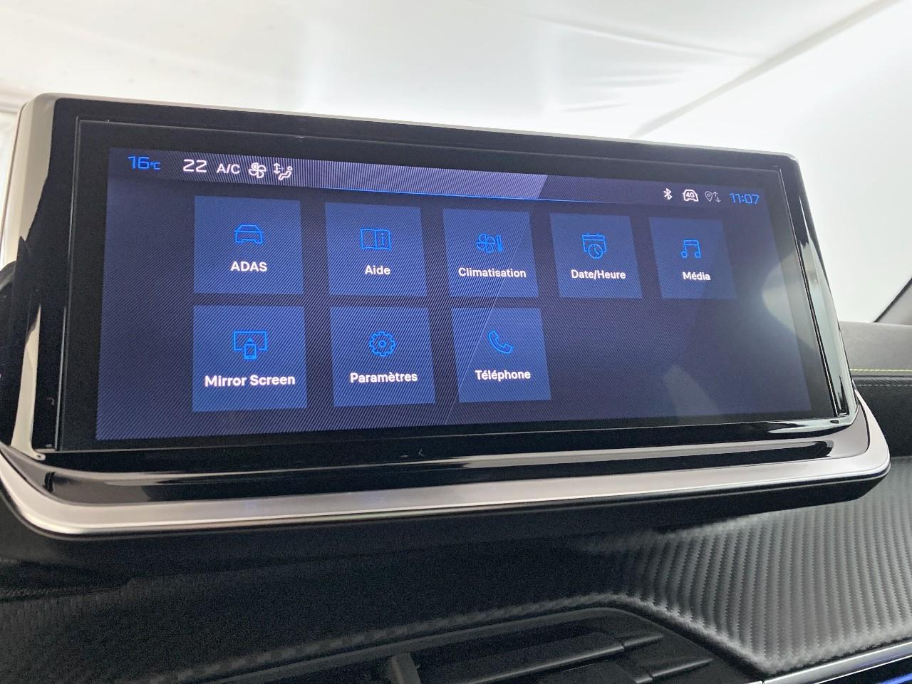 Peugeot 2008 hybrid 145 e-dcs6 gt — photo 16