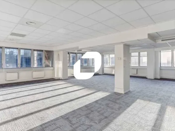 Bureaux 2711 m²