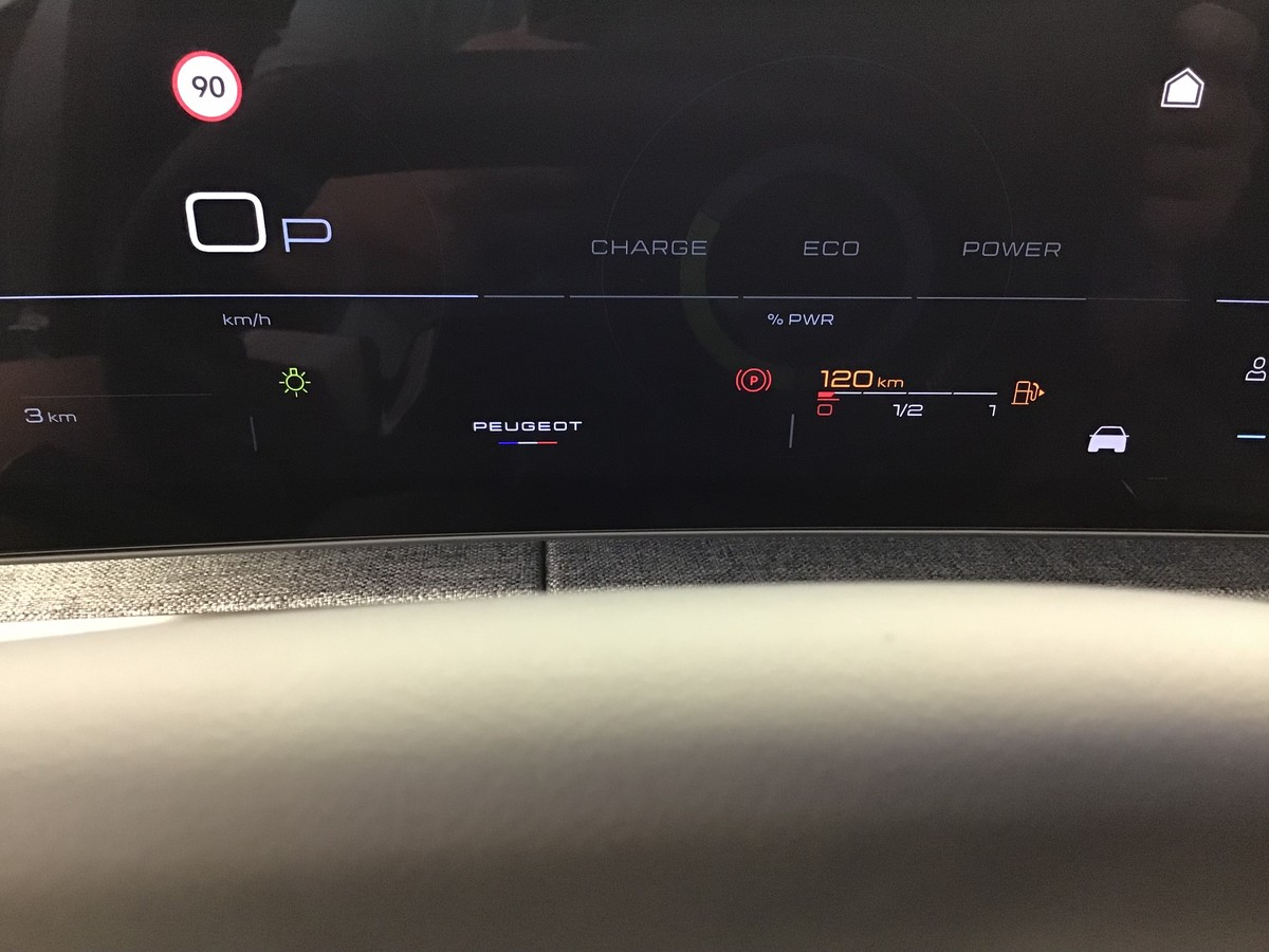 Peugeot 3008 — photo 13