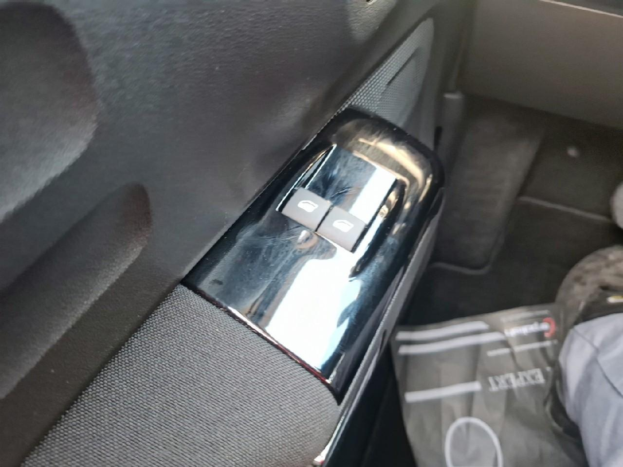 Citroën C3 1.2 puretech 110ch s&s max boite automatique — photo 19