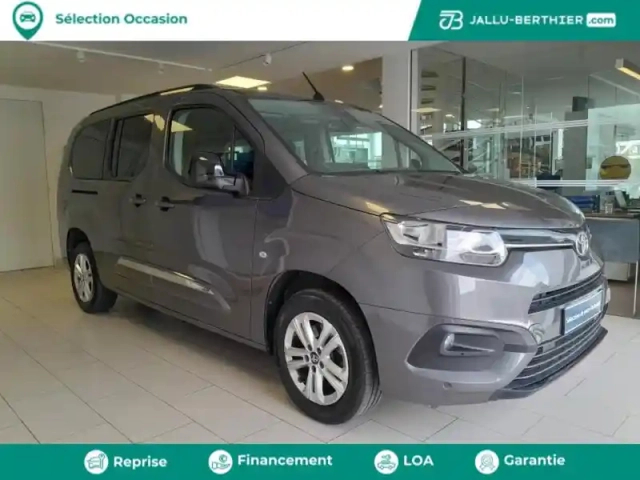 Toyota Proace city verso long 1.5 130 d-4d bva executive rc23 — photo 2