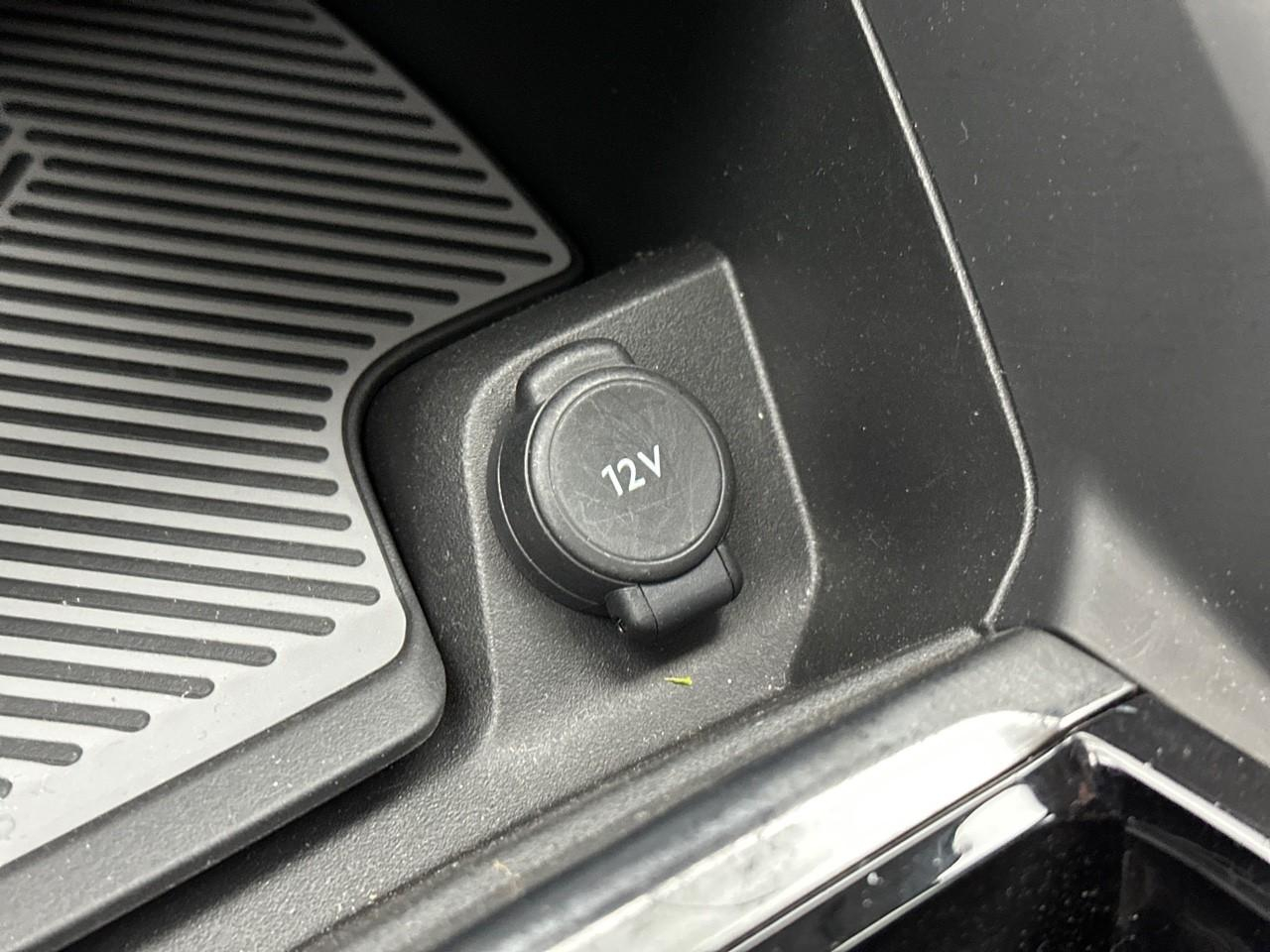Citroën C4 puretech 130 s&s eat8 shine — photo 30