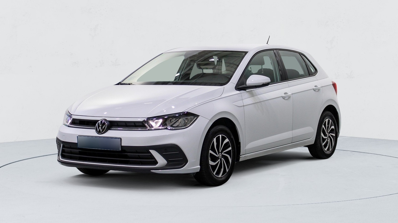 Volkswagen Polo — photo 1