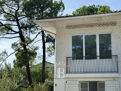 Maison 8 pièces 140 m²