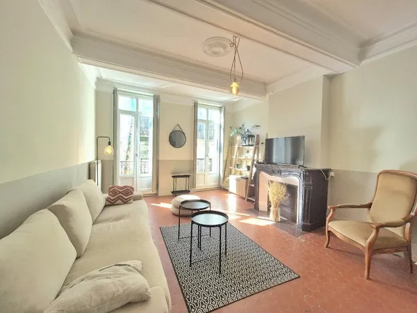 Appartement 5 pièces 100 m²