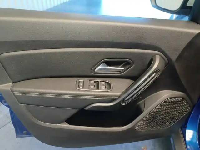 Dacia Duster eco-g 100 4x2 — photo 76