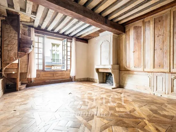 Île Saint Louis - Duplex de charme de 83 m² à rénover