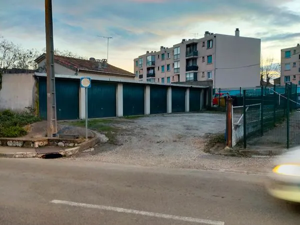 Stationnement Vente Marignane  9m² 150000€