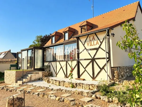 COUP DE CŒUR · MAISON FAMILIALE 270 M² · 5 CHAMBRES
