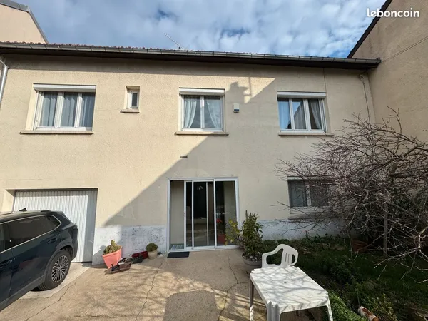 Maison 5 pièces 110m2 Bobigny la Folie