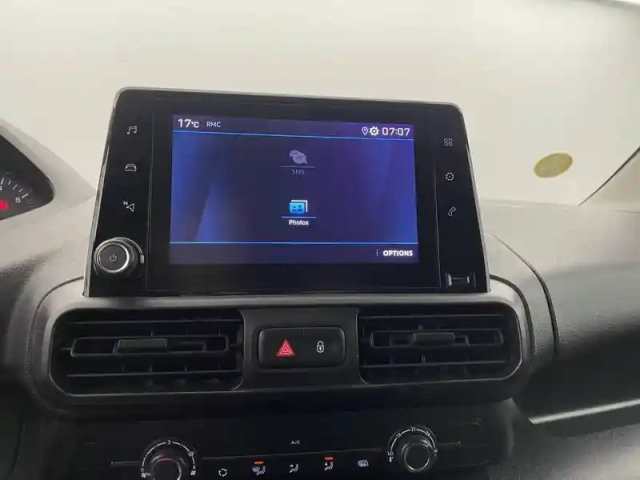 Peugeot Partner fourgon standard 650 kg bluehdi 100 s&amp;s bvm6 — photo 20